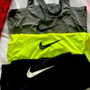 Set of 3 Nike Pro razor back tanks